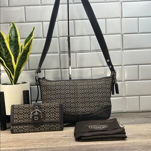 Coach black gray signature soho crossbody and wallet set